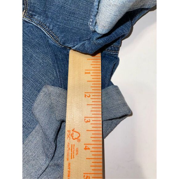 Ann Taylor Loft Shorts Size 4 Blue Medium Wash Cuffed 3‎ Inseam Denim Jean - Picture 4 of 5